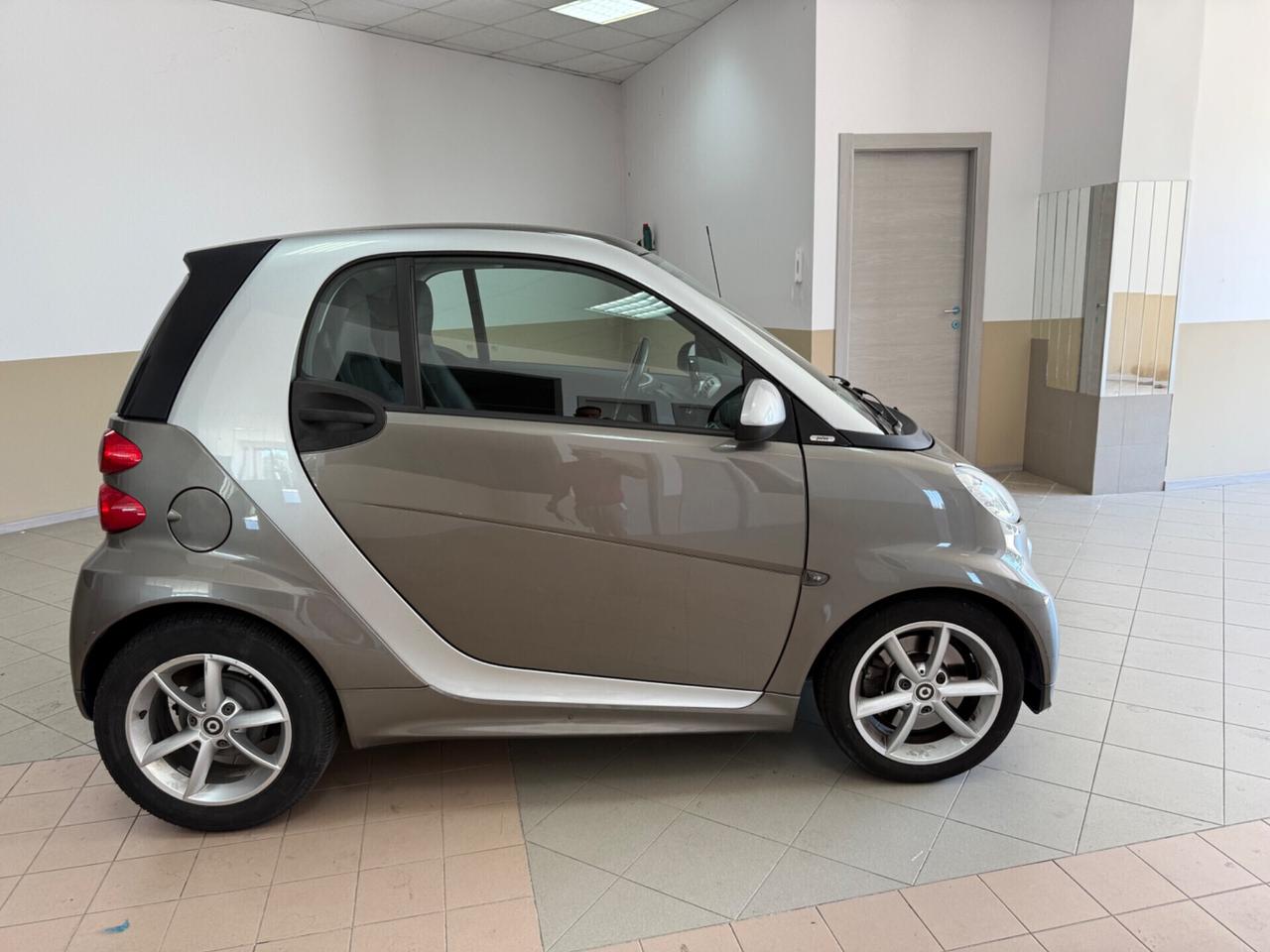 Smart ForTwo 1000 52 kW coupé passion