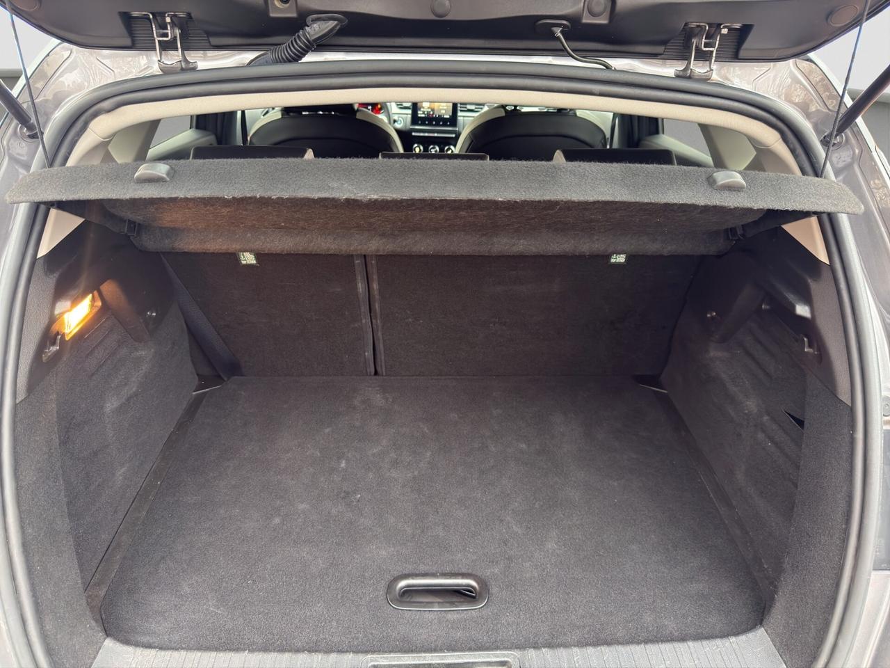 Renault Captur Full Hybrid E-Tech 145 CV Intens