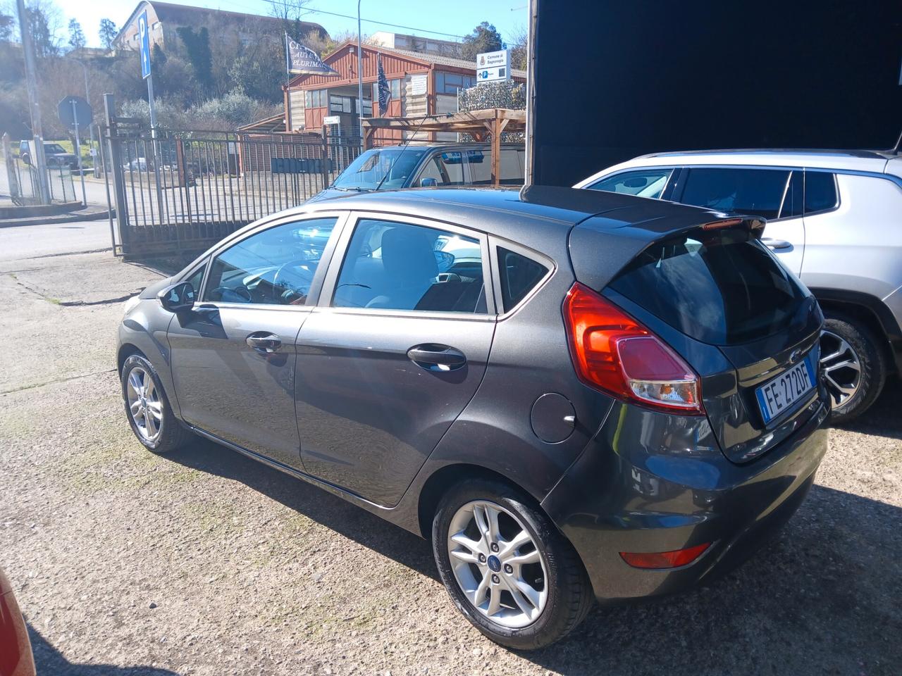 Ford Fiesta 1.5 TDCi 75CV 5 porte Business