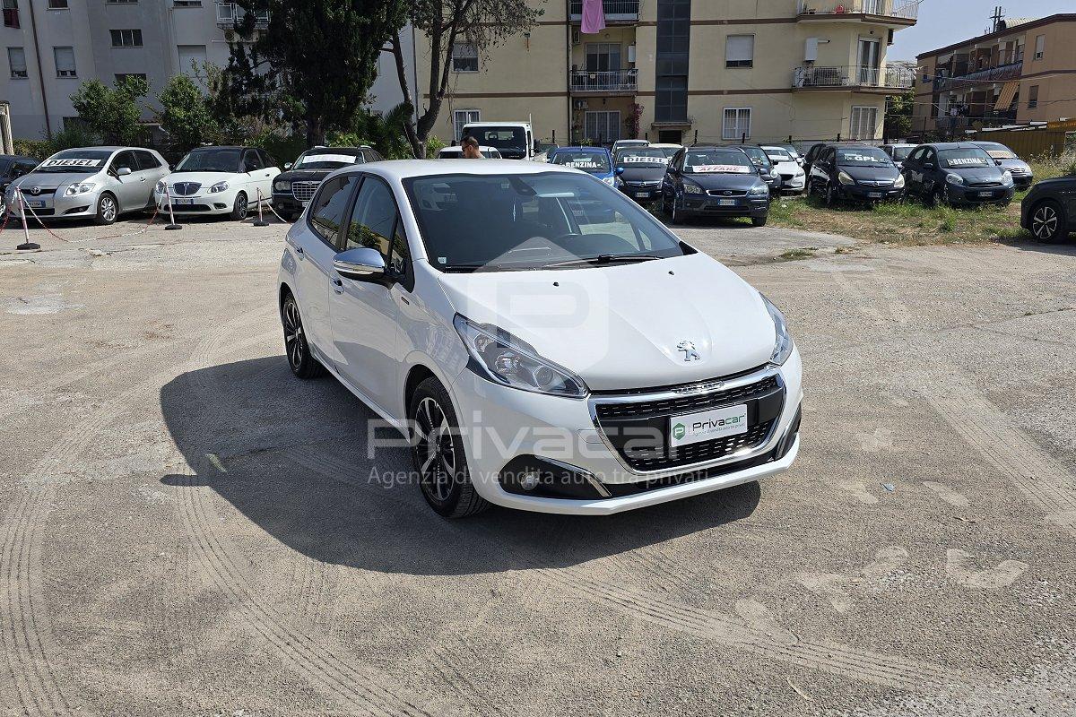 PEUGEOT 208 1° serie PureTech 82 Stop&Start 5 porte Signature