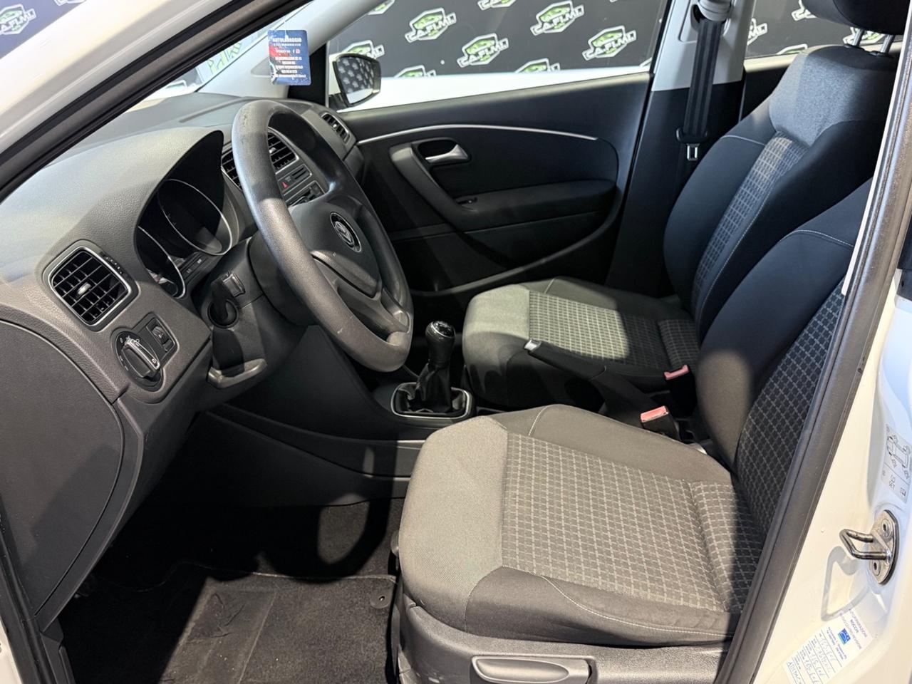 Volkswagen Polo - 2015 1.4 TDI 75 CV