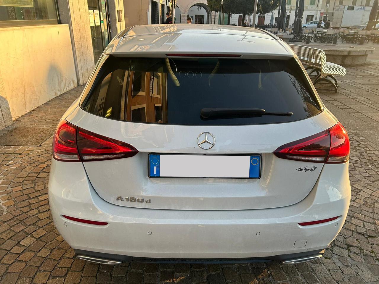 Mercedes-benz A 180 d auto