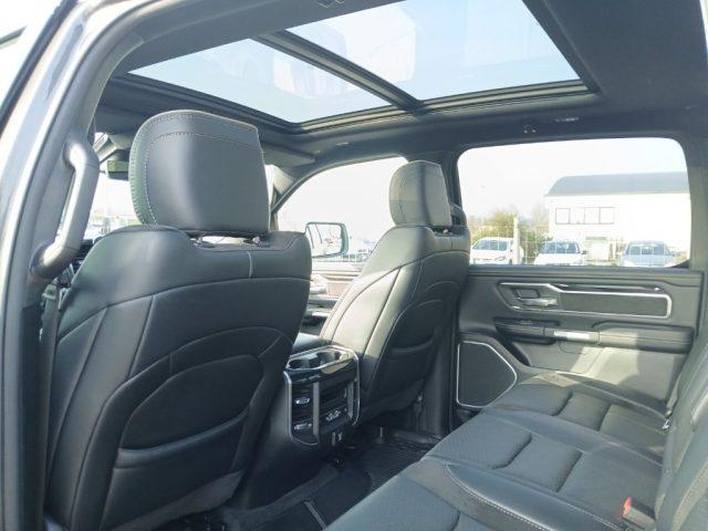 DODGE RAM 1500 5.7 GPL V8 Laramie Night N1