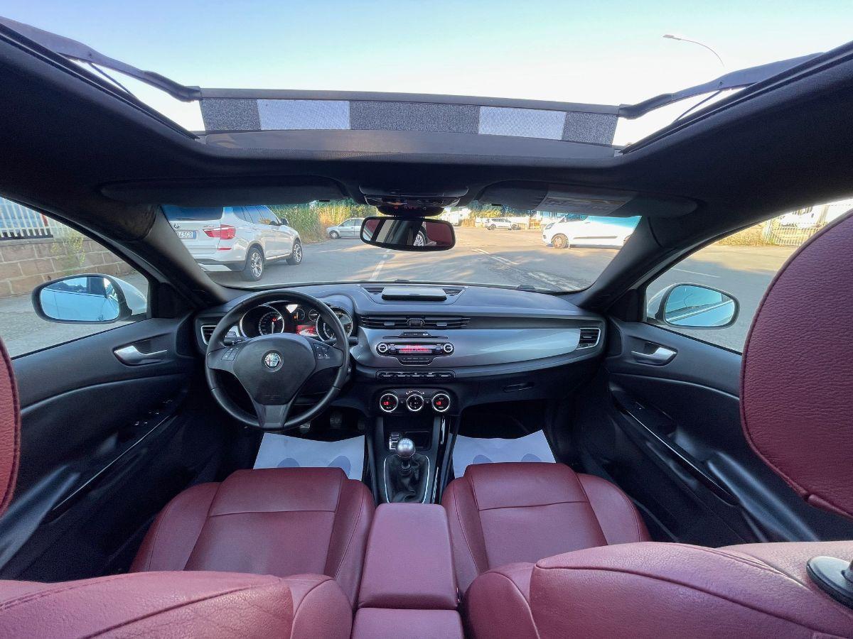 ALFA ROMEO - Giulietta - 1.4 Turbo MultiAir Distinctive