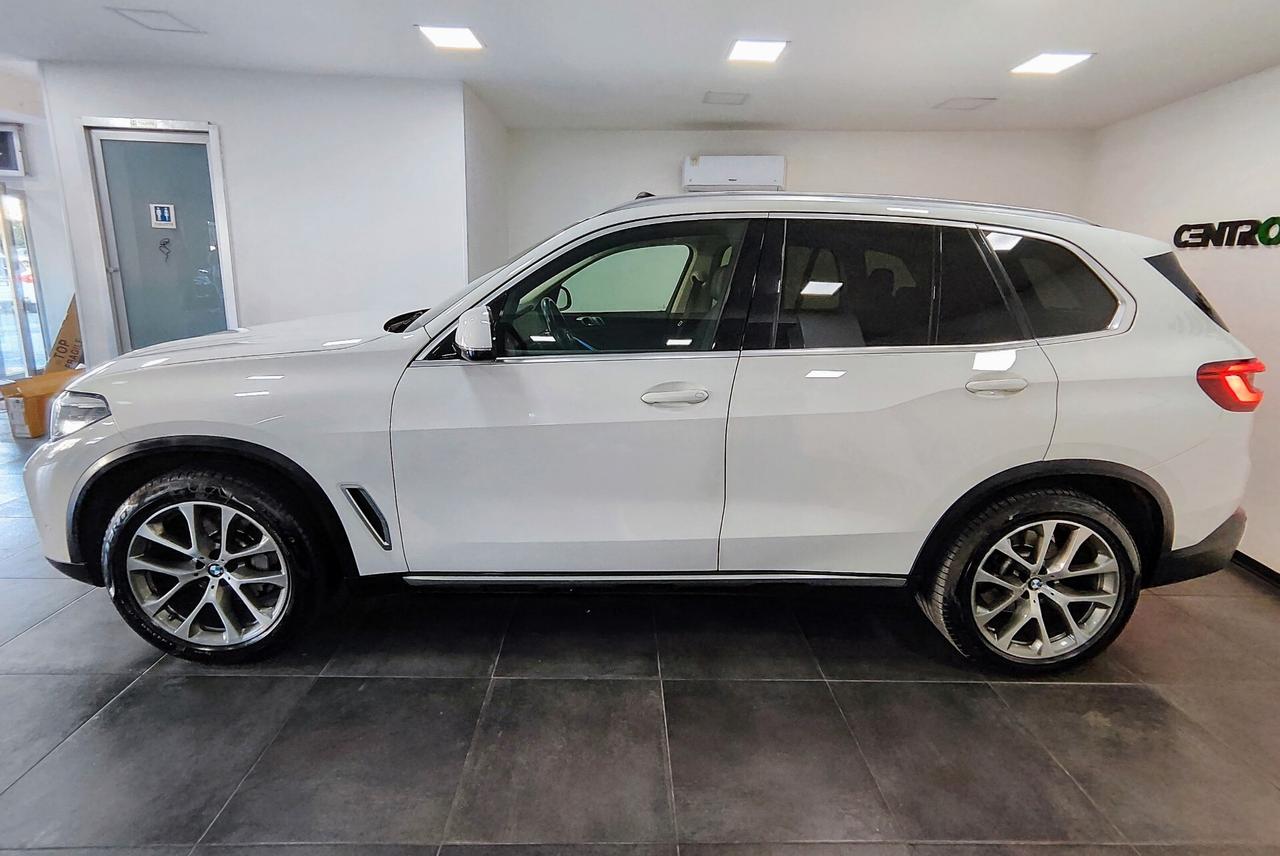 Bmw X5 xDrive30d 265cv xLine Tetto Full