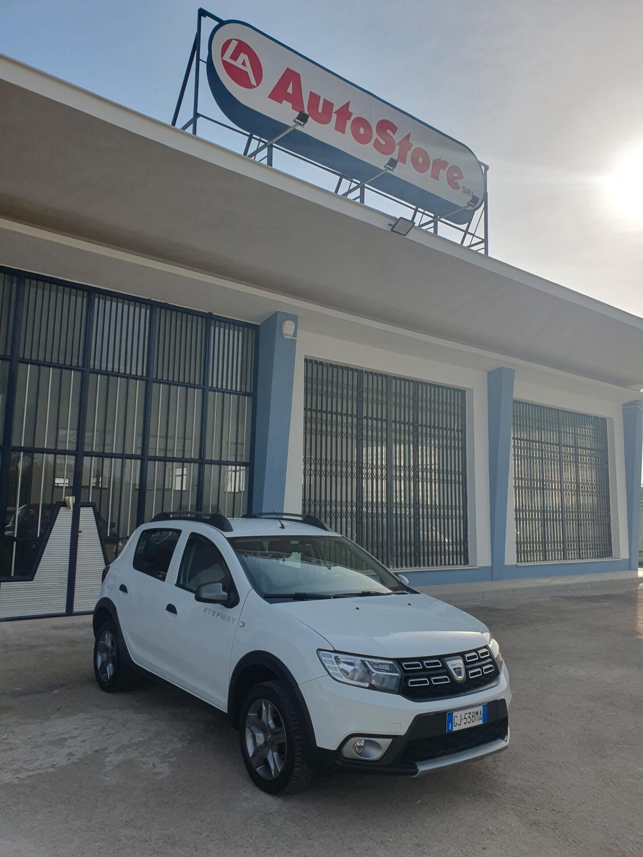 Dacia Sandero Stepway 1.5 Blue dCi 95 CV Access - USATA