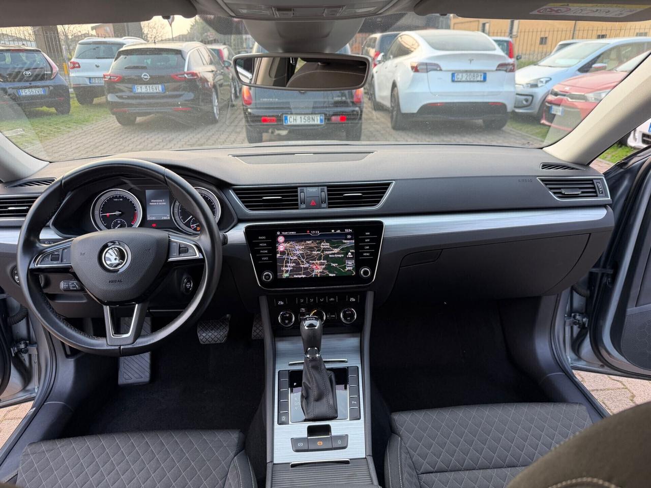 Skoda Superb 2.0 TDI EVO 150 CV DSG Wagon SportLine