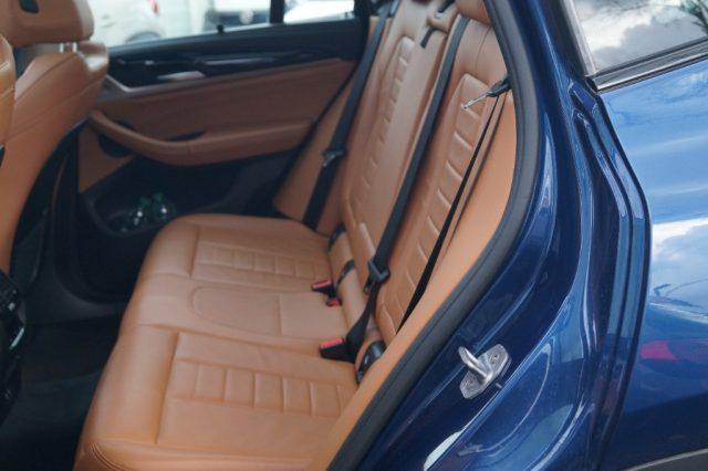 BMW X3 xDrive30e Luxury Line