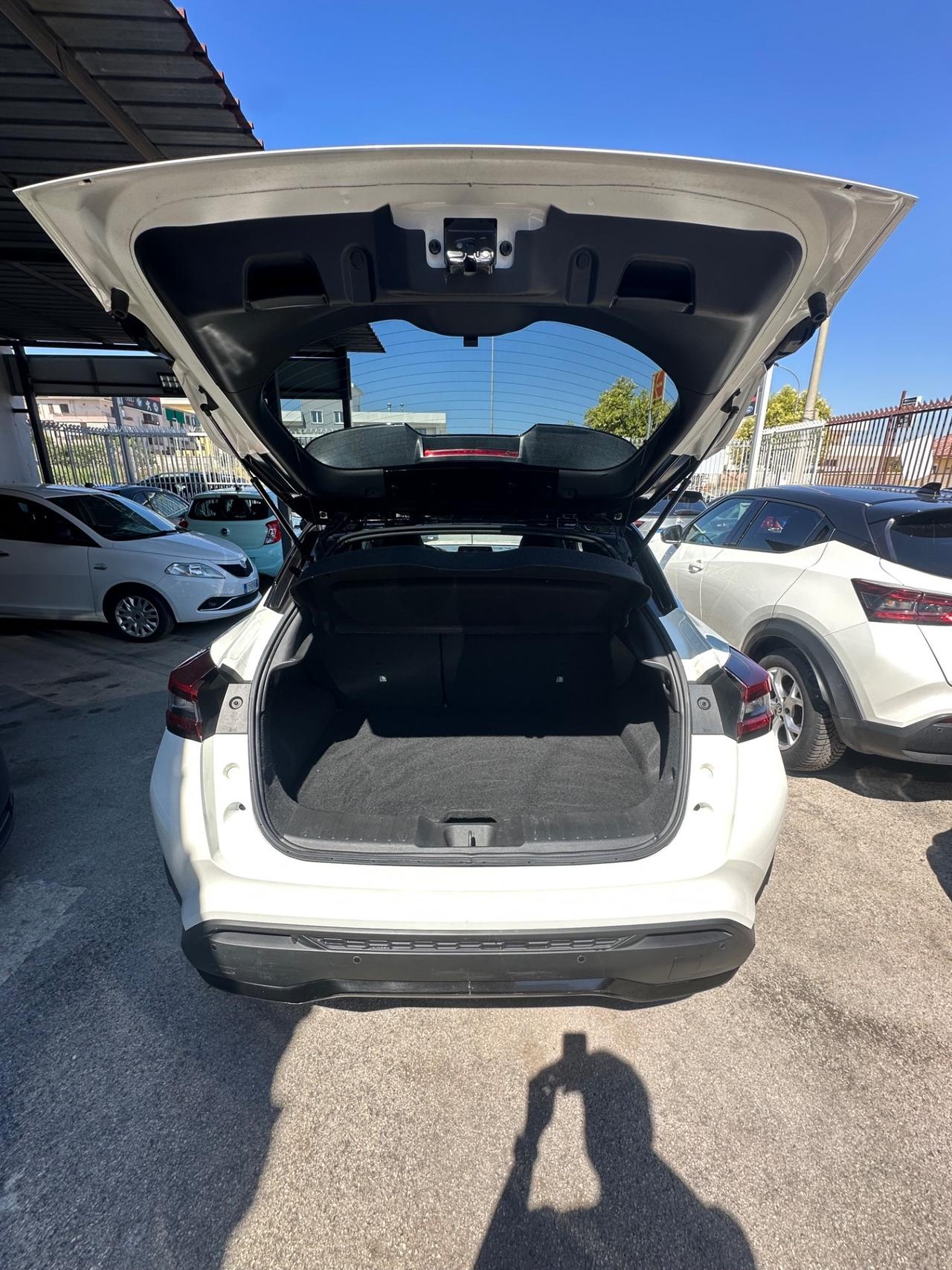 Nissan Juke 1.0 DIG-T 117 CV DCT N-Connecta