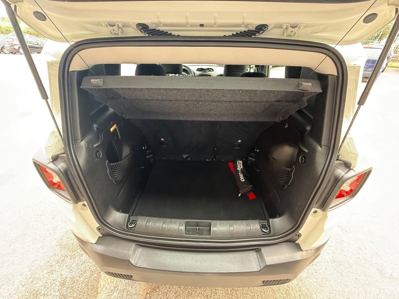 Jeep Renegade -1.0 Benzina 120 cv - Neopatentati