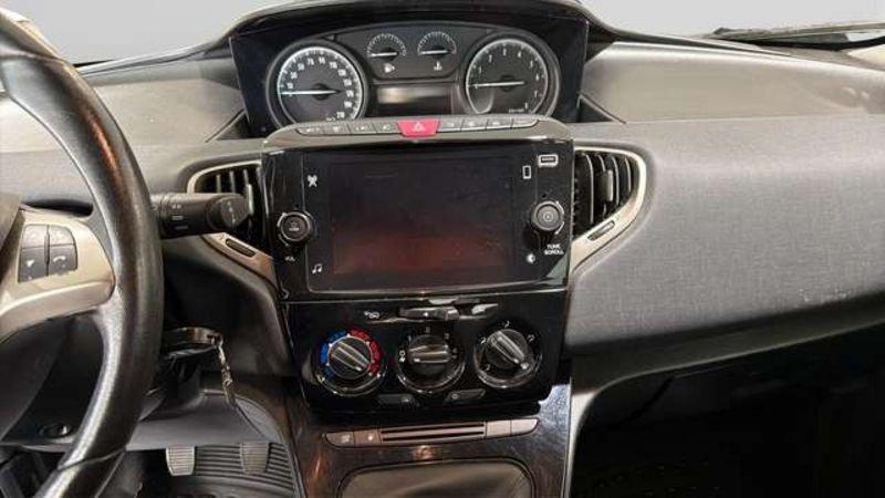 Lancia Ypsilon 1.2 Gold