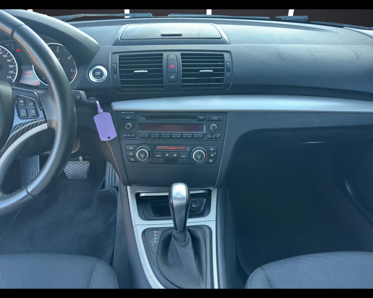 BMW Serie 1 (E87) - 118d cat 5 porte Eletta DPF