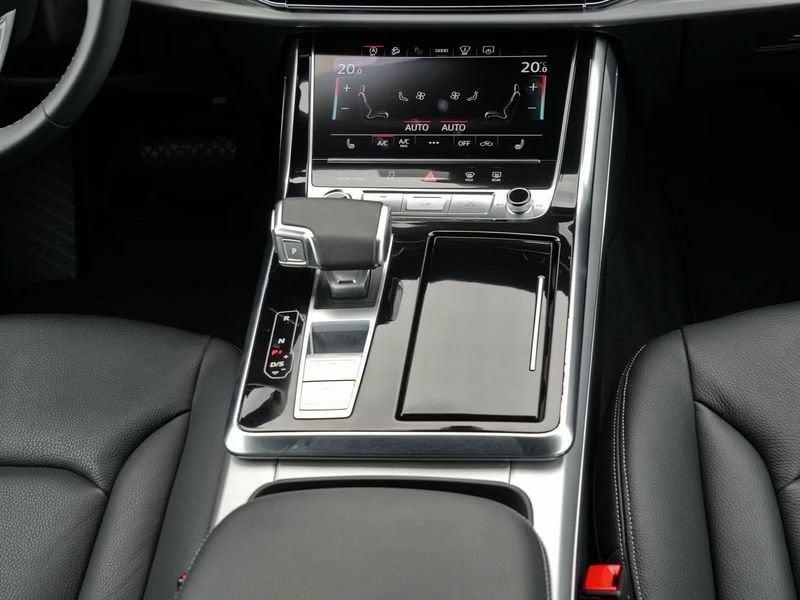 Audi Q8 Q8 SUV 45 TDI quattro tiptronic Led Matrix Camera 360° Black Pack