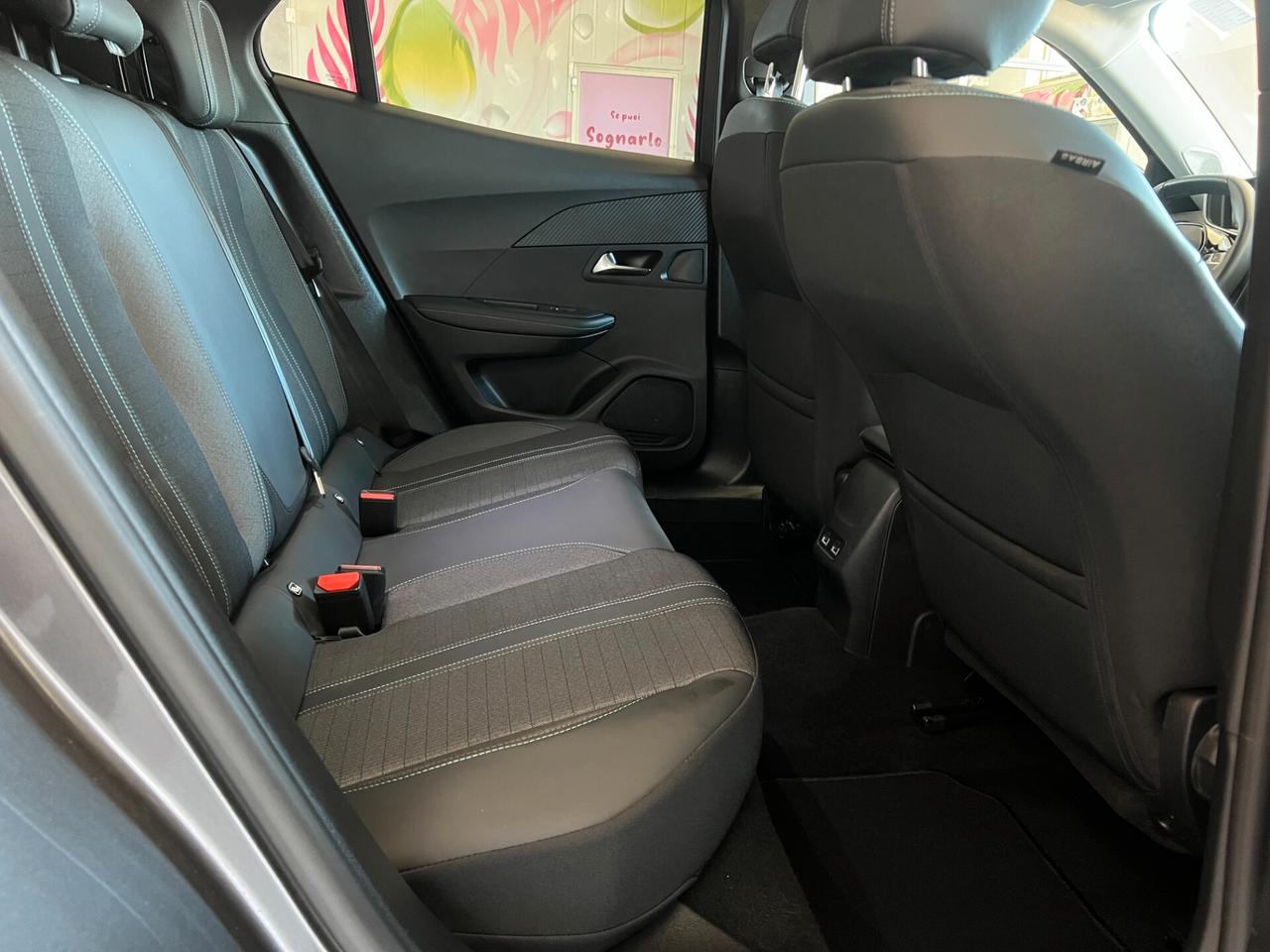 Peugeot 2008 PureTech 100 S&S Allure Pack