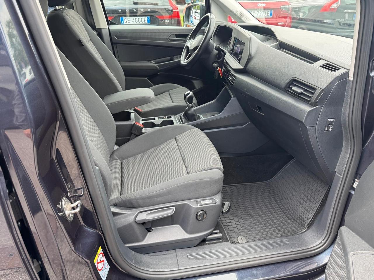 Volkswagen Caddy 2.0 TDI 102 CV Kombi Business