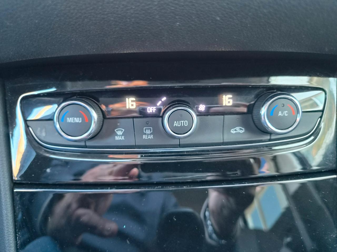 Opel Grandland X 1.5 diesel Ecotec Start&Stop aut. Elegance