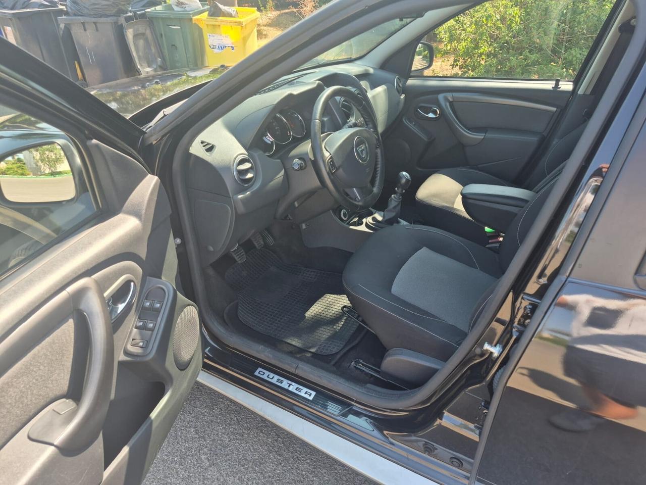 Dacia Duster 1.5 dCi 110CV S&S 4x4 Serie Speciale Lauréate Family