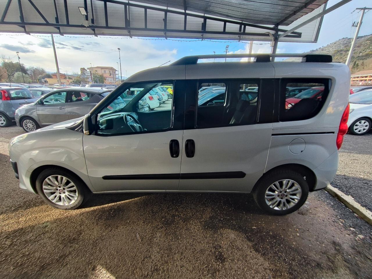 Fiat Doblo MULTISPAZIO 7 POSTI