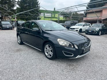 Volvo S60 D3 Geartronic Momentum
