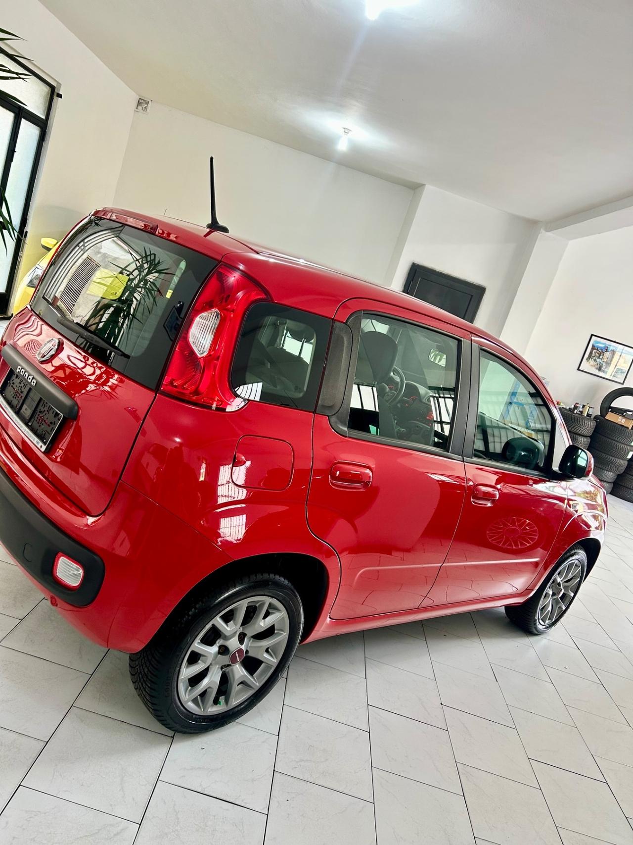 Fiat Panda 1.2 Lounge *sedili riscaldabili*sensori Park*5posti