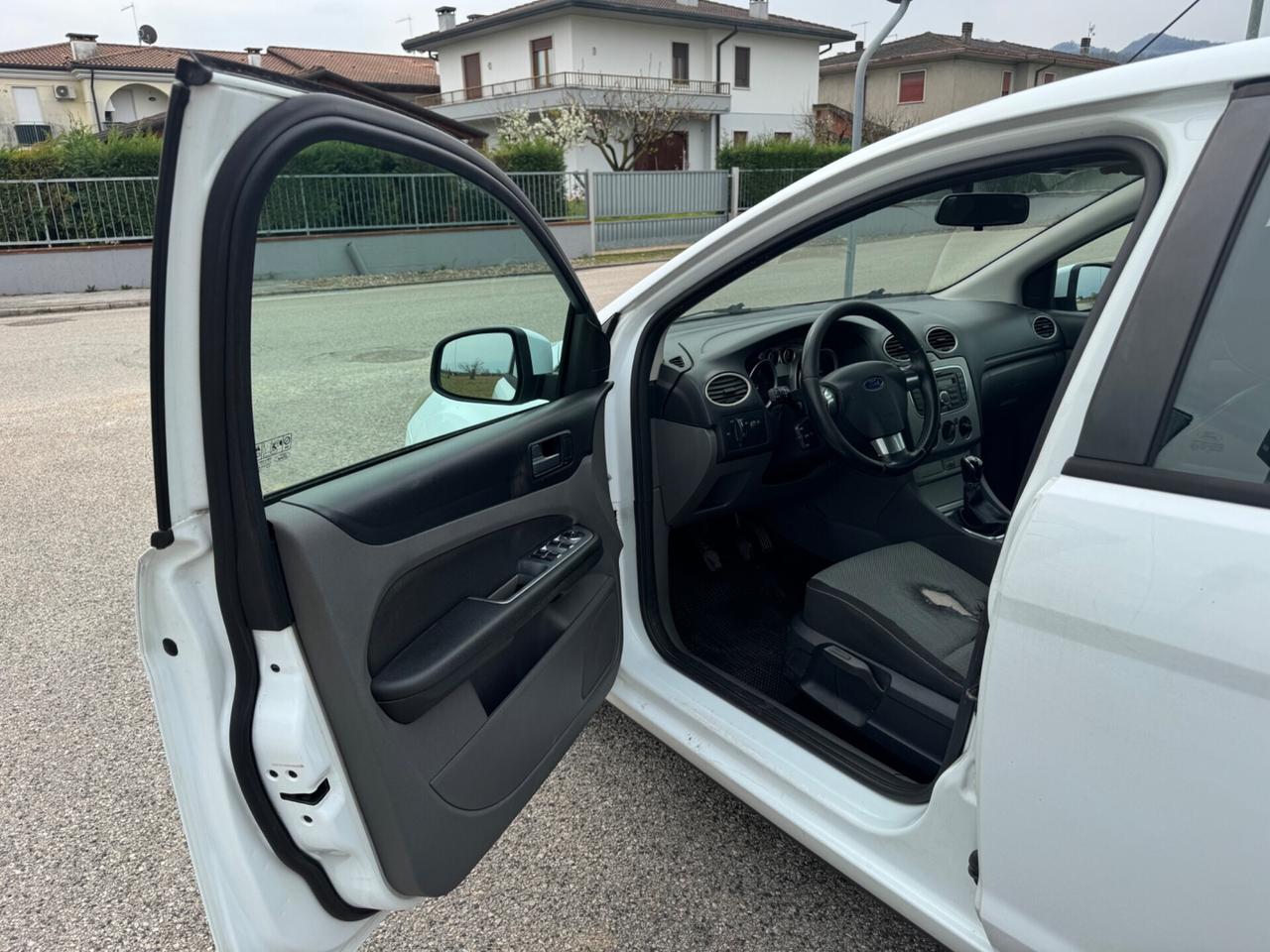 Ford Focus 1.6 TDCi (110CV) SW Tit. DPF