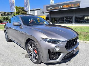 MASERATI Levante V6 Diesel 275 CV AWD Gransport