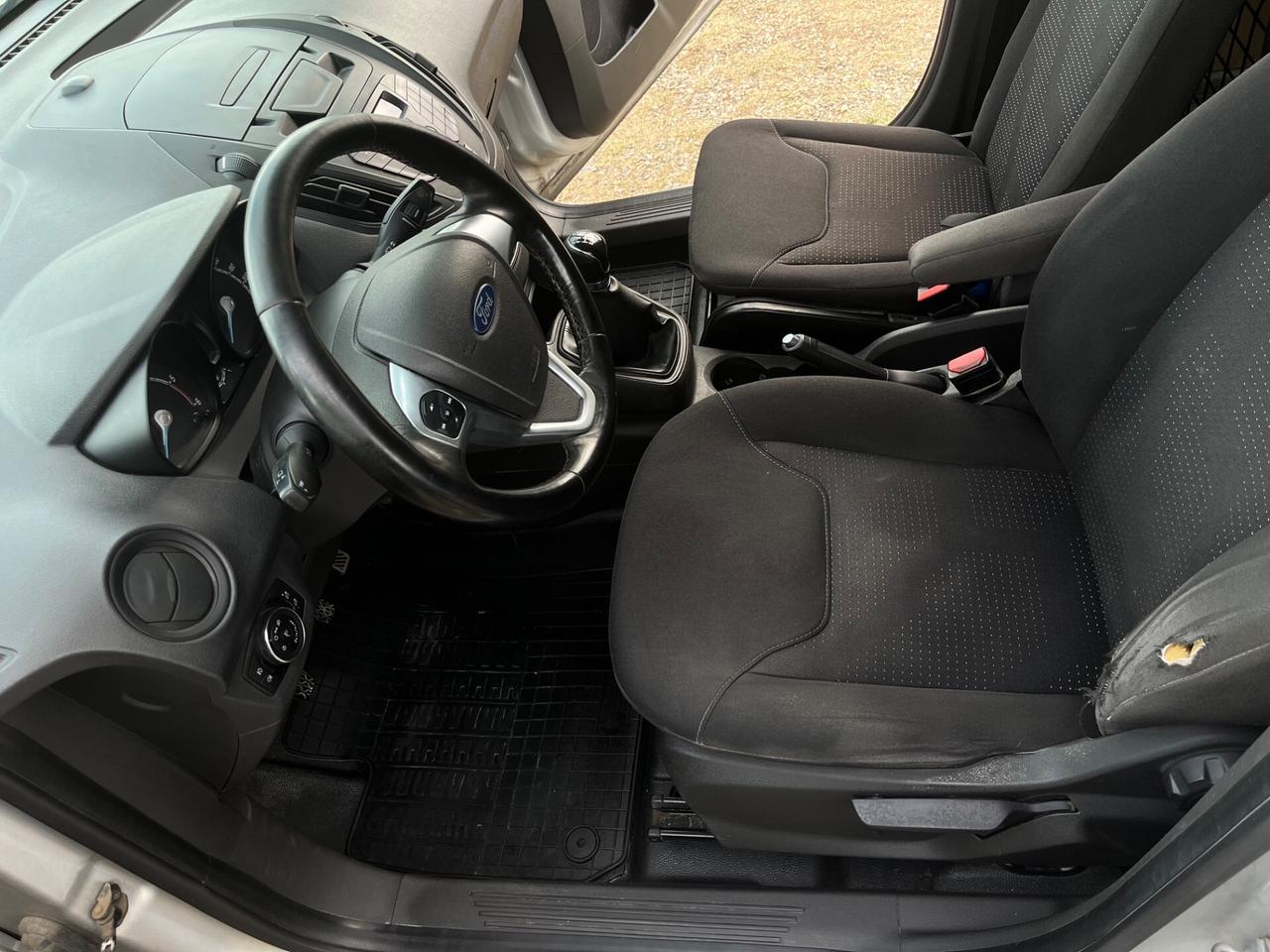 Ford Transit Courier 1.5 TDCi 95CV