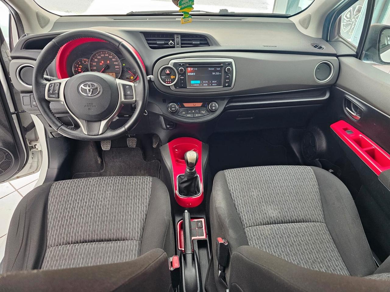 Toyota Yaris 1.4 D-4D 5 porte Lounge