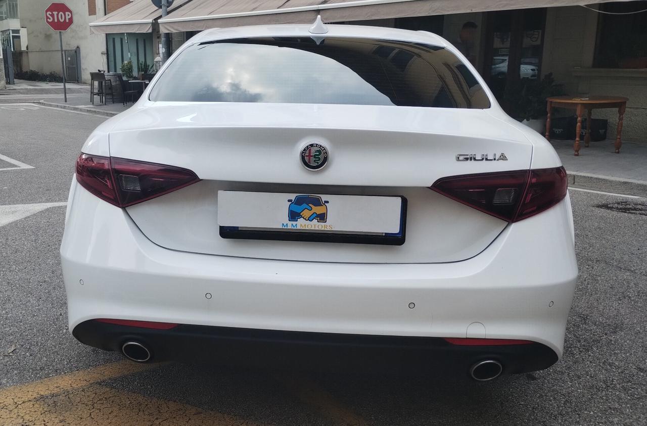Alfa Romeo Giulia 2.2 Turbodiesel 180 CV AT8 Super