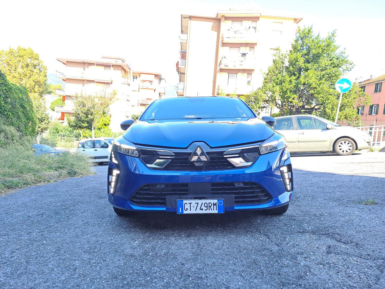 Mitsubishi Colt 1.0L turbo 90 CV Invite