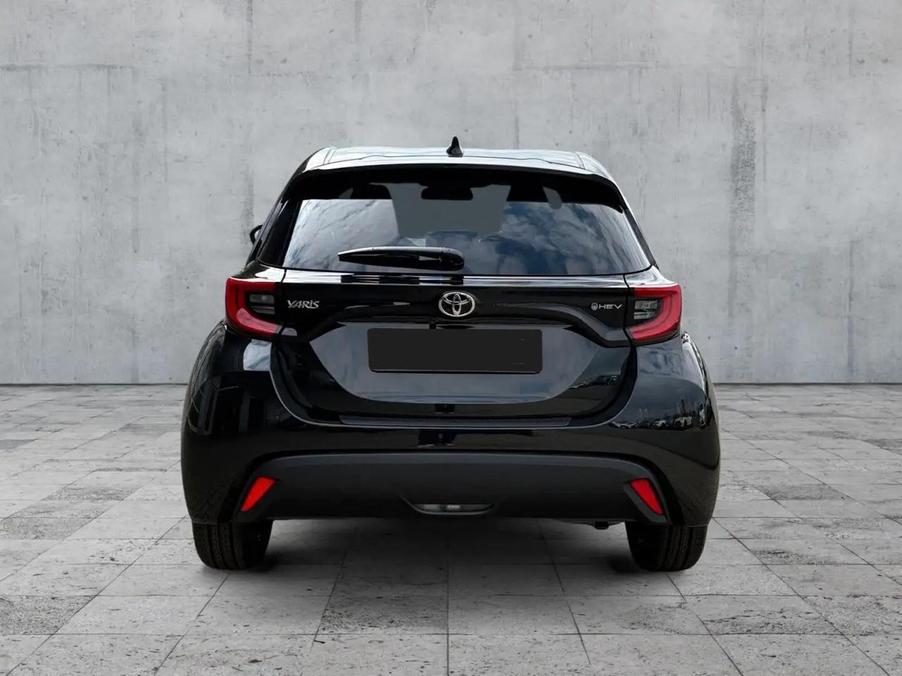 Toyota Yaris 1.5 hev icon teamplayer *sed.risc*vol.risc*
