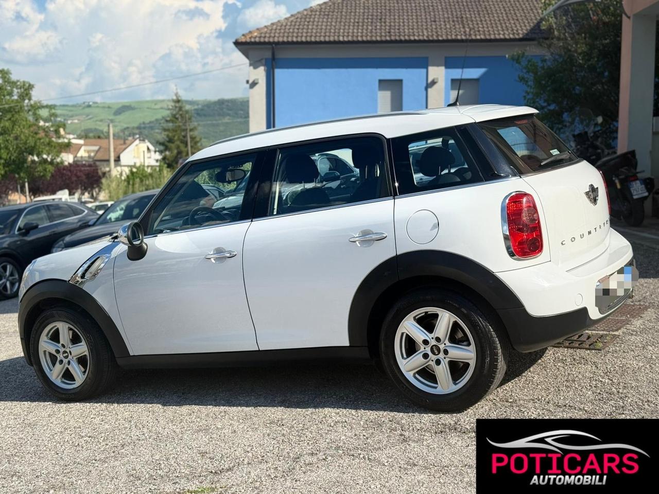 Mini Countryman 1.6 One D 90 CAVALLI