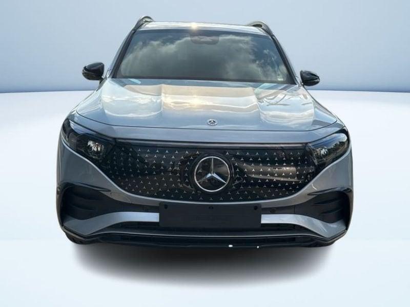Mercedes-Benz EQB 250+ AMG Line Advanced