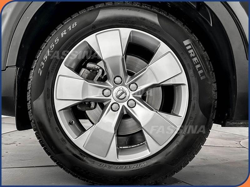 Volvo XC40 XC40 2.0 b4 Momentum awd auto my21