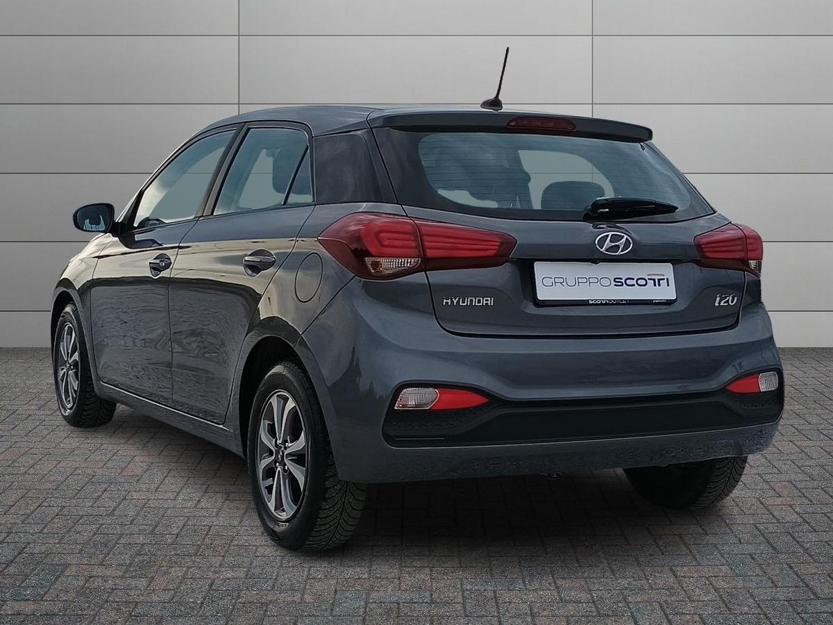 HYUNDAI i20 II 2018 - i20 1.2 mpi Connectline 75cv 5p