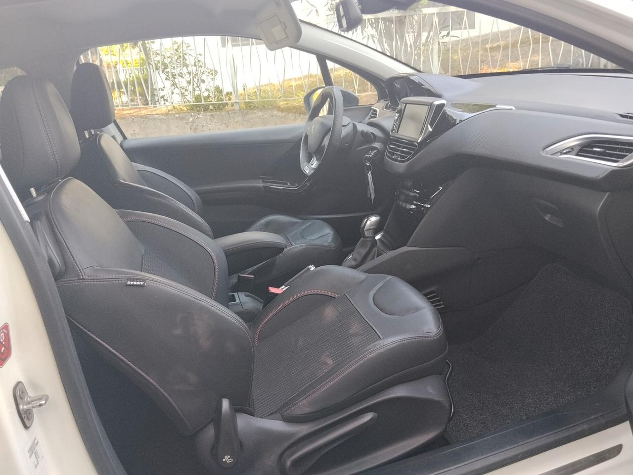 Peugeot 208 BlueHDi 100 3 porte GT Line