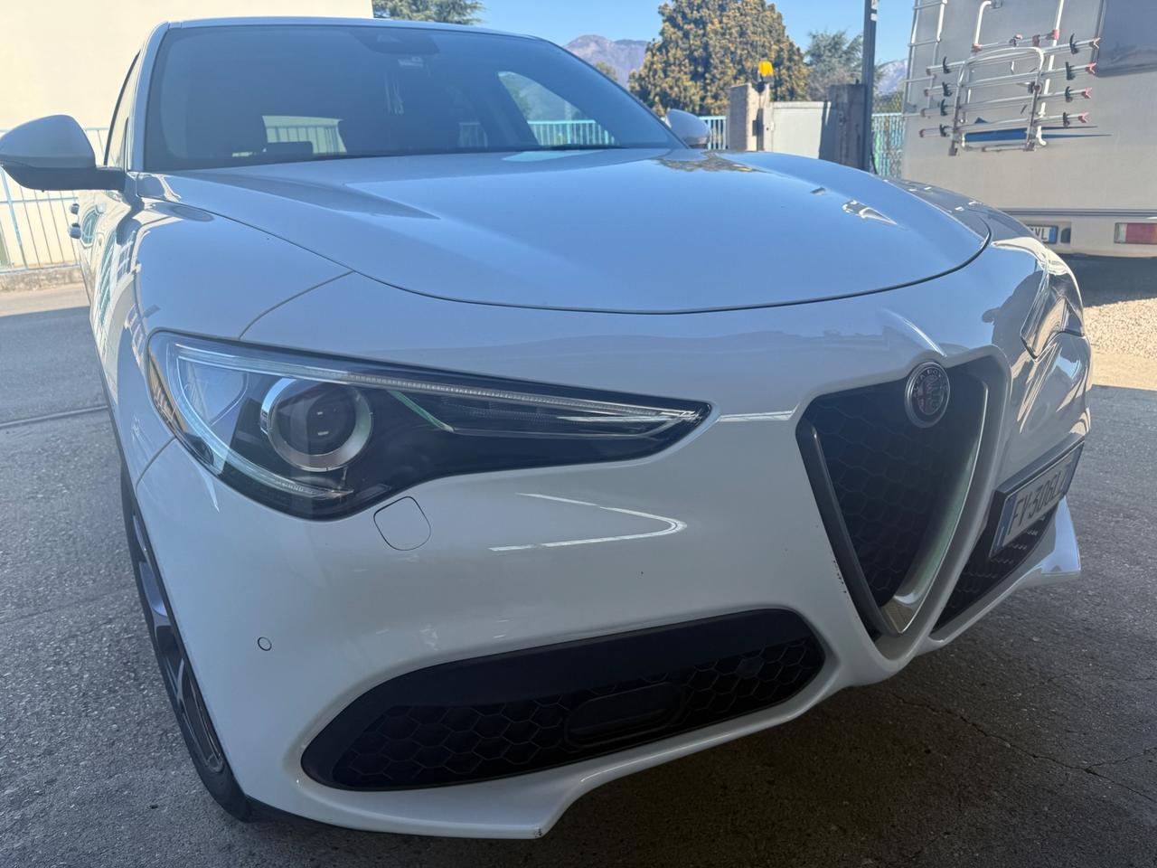 Alfa Romeo Stelvio 2.0 Turbo 200 CV AT8 Q4 Super