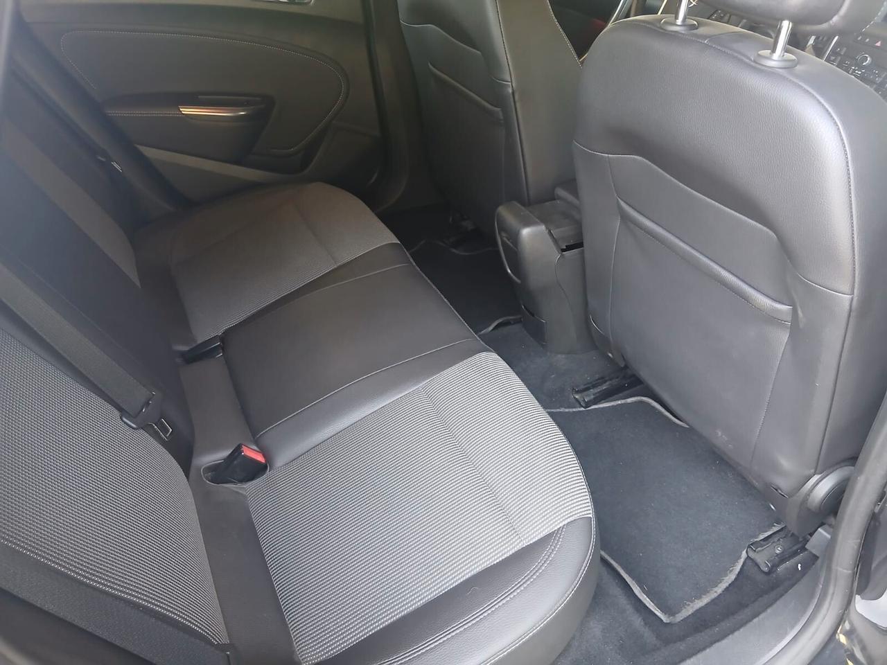 Opel Astra 1.7 CDTI 110CV 5 porte Cosmo