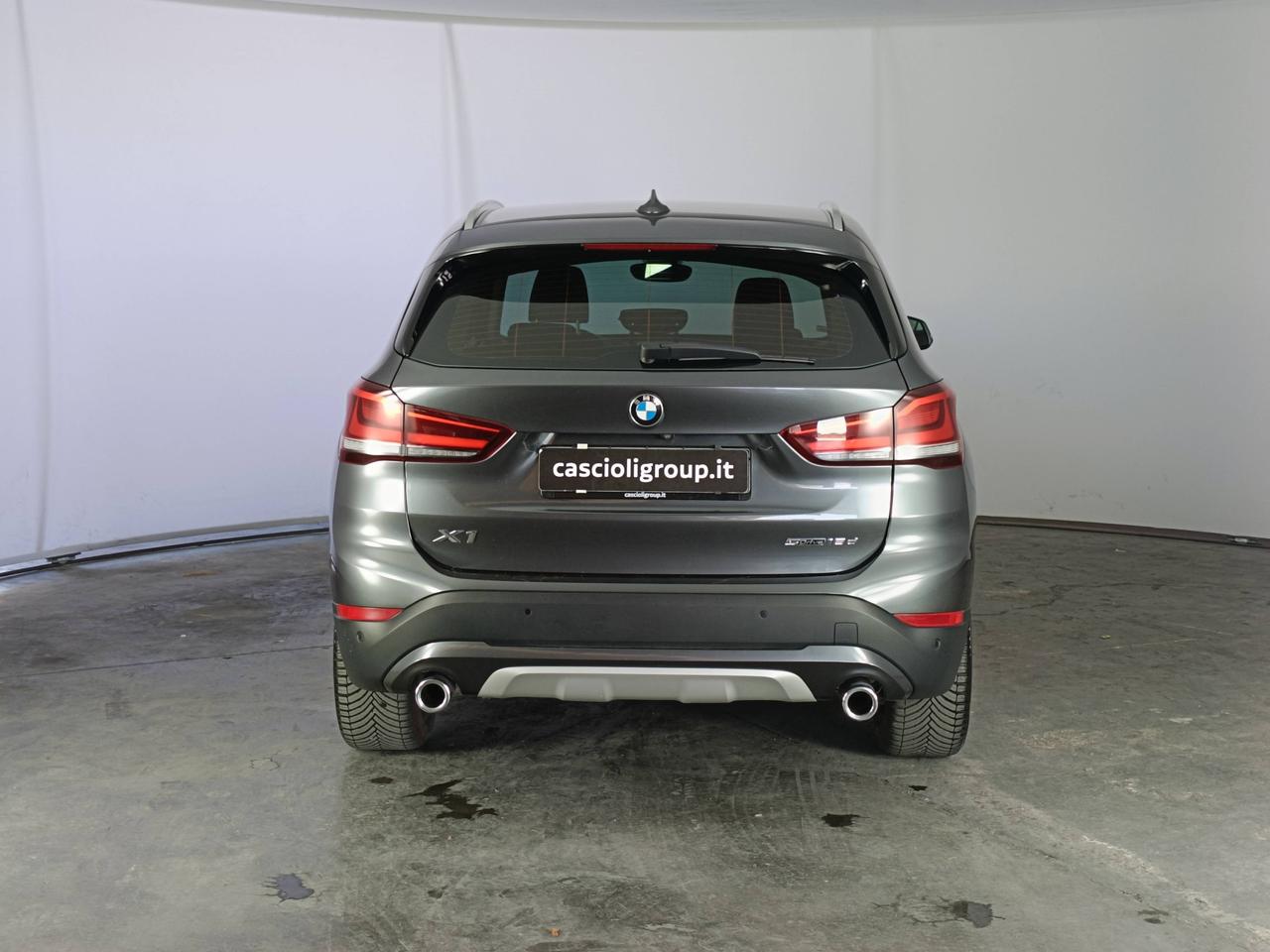BMW X1 F48 2019 - X1 sdrive18d xLine auto