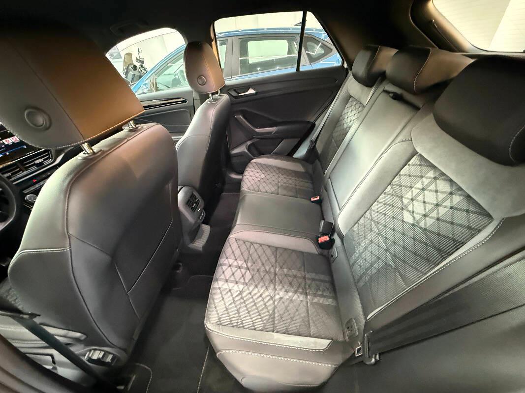 Volkswagen T-Roc T-Roc 1.0 tsi R-Line 110cv finanziabile