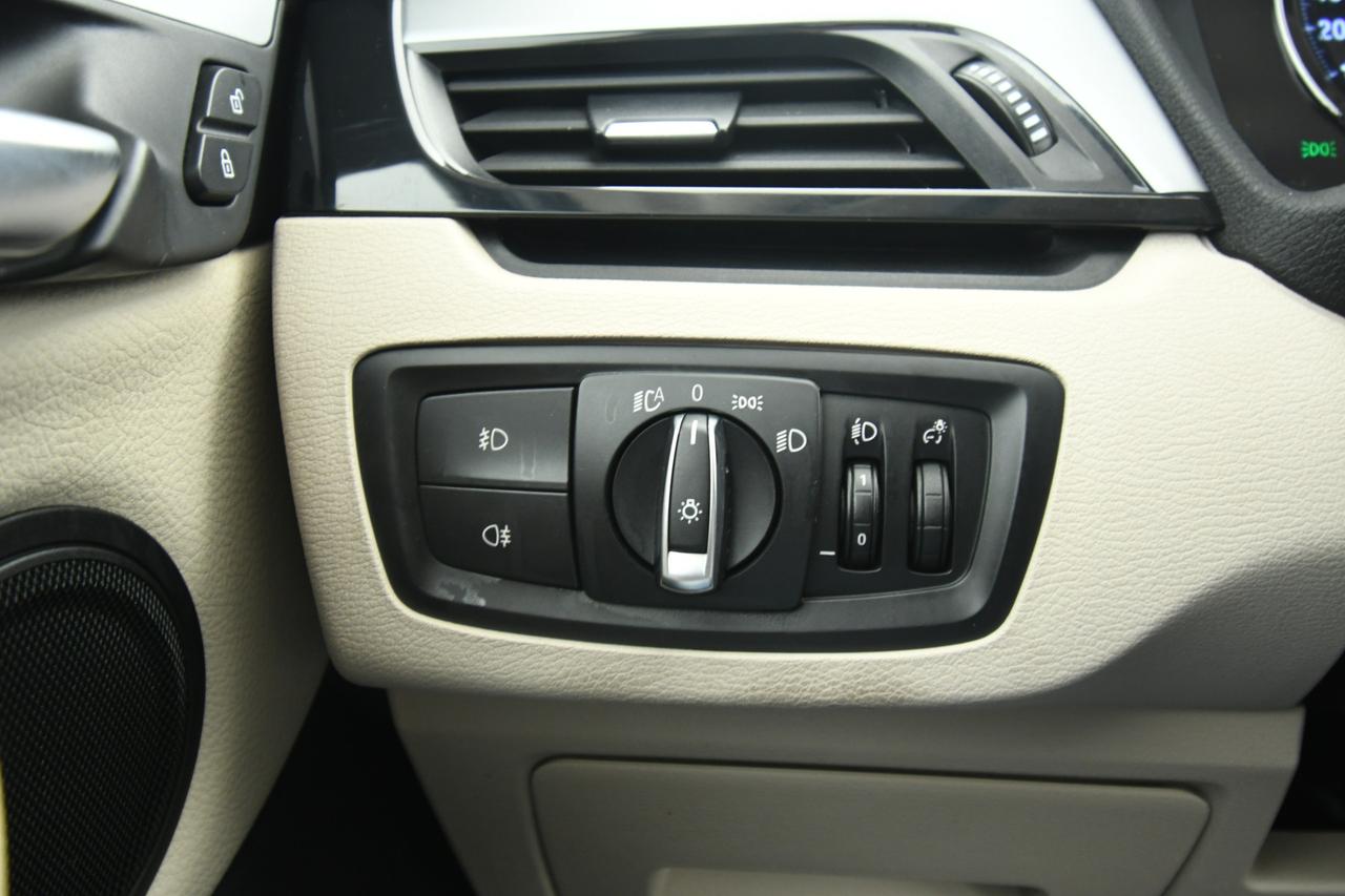 BMW X1 sdrive20d Business Advantage auto PELLE+FULL LED+C19"