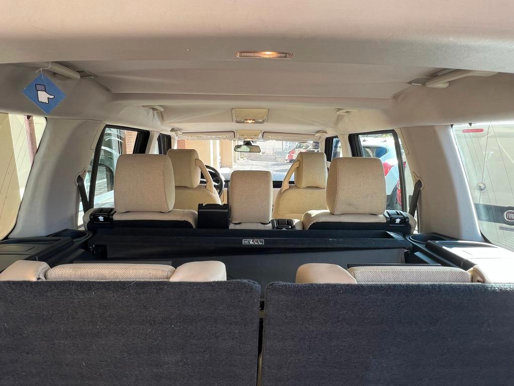 Land Rover Discovery 2.7 tdV6 XS Auto 7 Posti