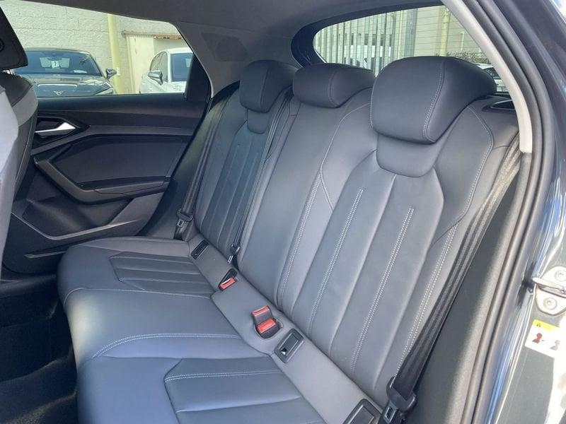 Audi A1 Sportback 1.0 TFSI 110CV s-tronic 30