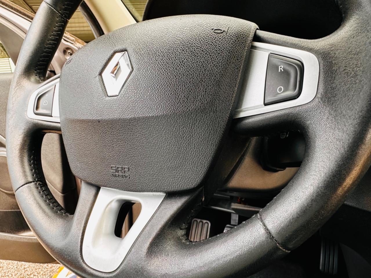 Renault Mégane 1.5 dCi 110CV EDC SporTour GT Line
