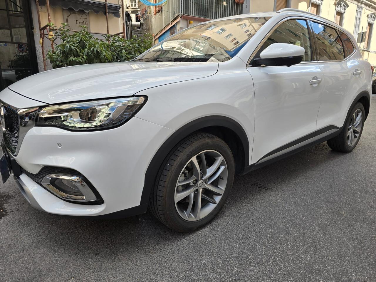 Mg HS 1.5T-GDI AT Luxury