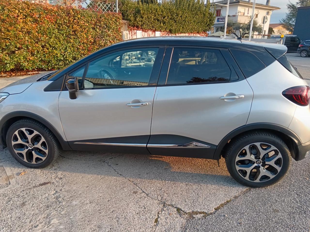 Renault Captur TCe 12V 90 CV Sport Edition2