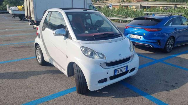 SMART ForTwo 1000 52 kW MHD cabrio passion