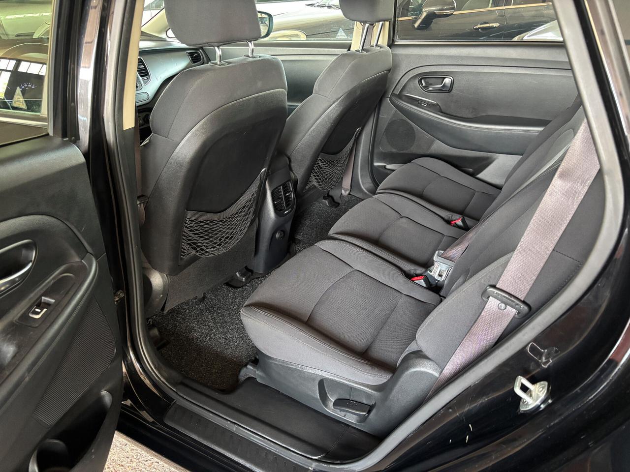Kia Carens 1.7 CRDi 100KW 136CV Class 7 POSTI