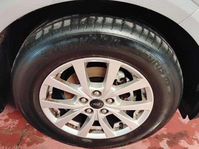 FORD Tourneo Courier Titanium 1.0L EcoBoost 125CV Cambio Manuale 6M