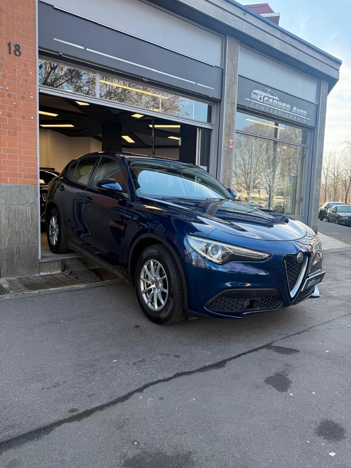 Alfa Romeo Stelvio 2.2 Turbodiesel 160 CV AT8 RWD Business